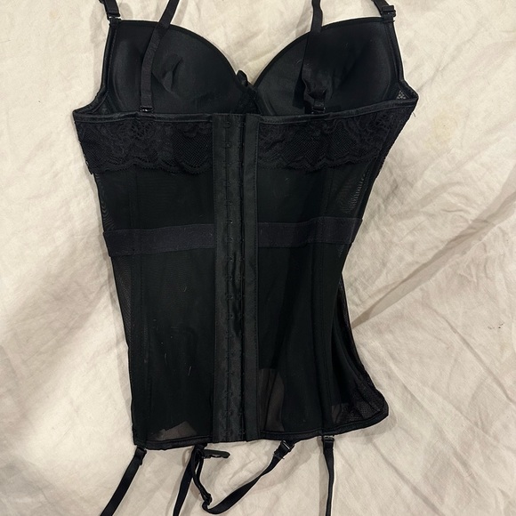 Black bustier - Picture 3 of 4